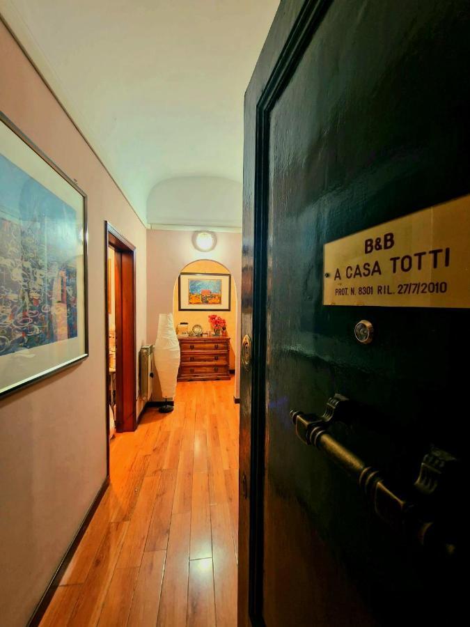 Casa Totti Bed & Breakfast Рим Екстериор снимка