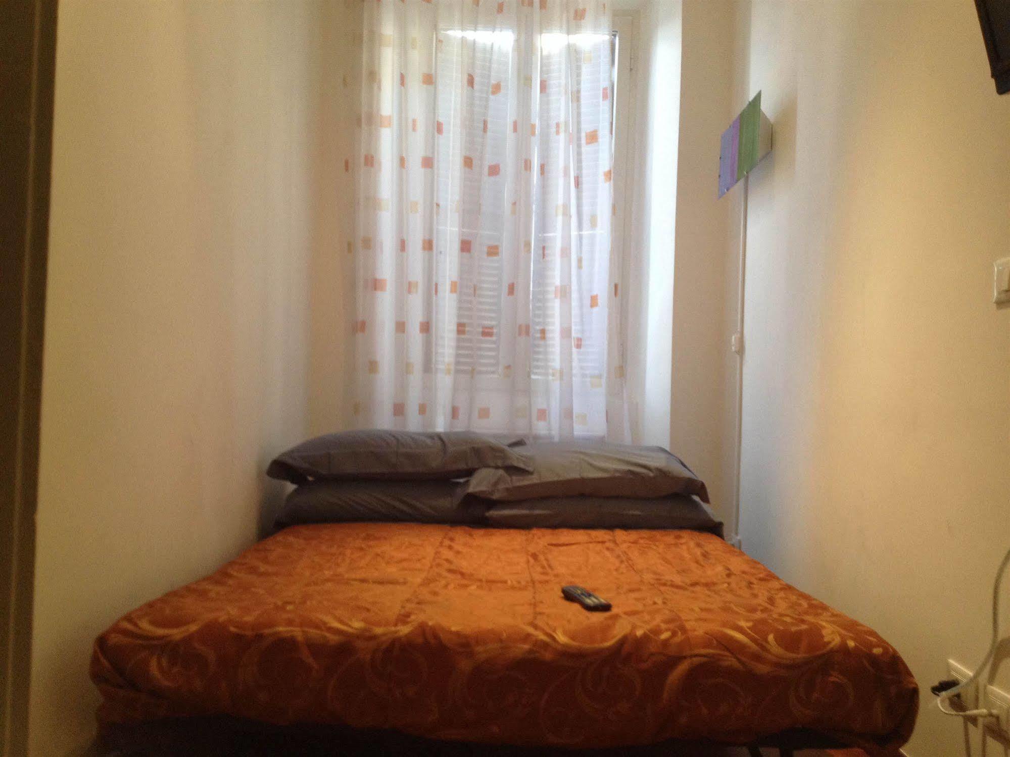 Casa Totti Bed & Breakfast Рим Екстериор снимка